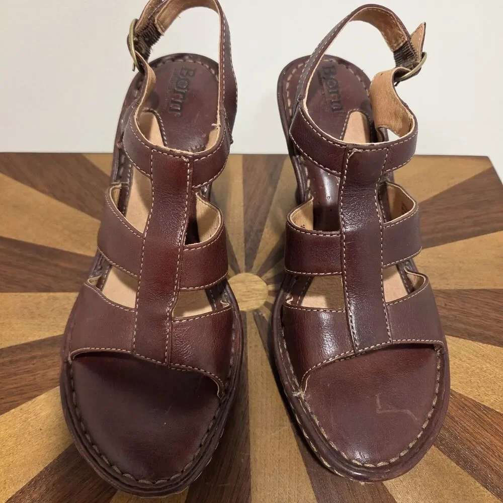 BORN Caged T-Strap Wedge Heeled Sandals US 7 Brown Leather Strappy Boho Hippie